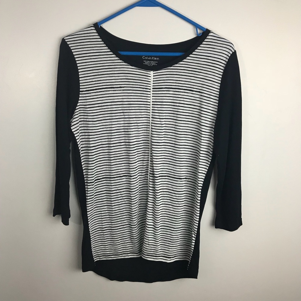 Black and White Calvin Klein 3/4 Sleeve